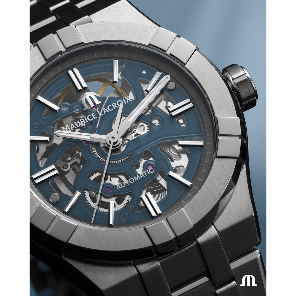 AIKON Automatic 39mm - Stainless steel - Sapphire crystal with blue finishing on movement bridge and flange - Stainless steel