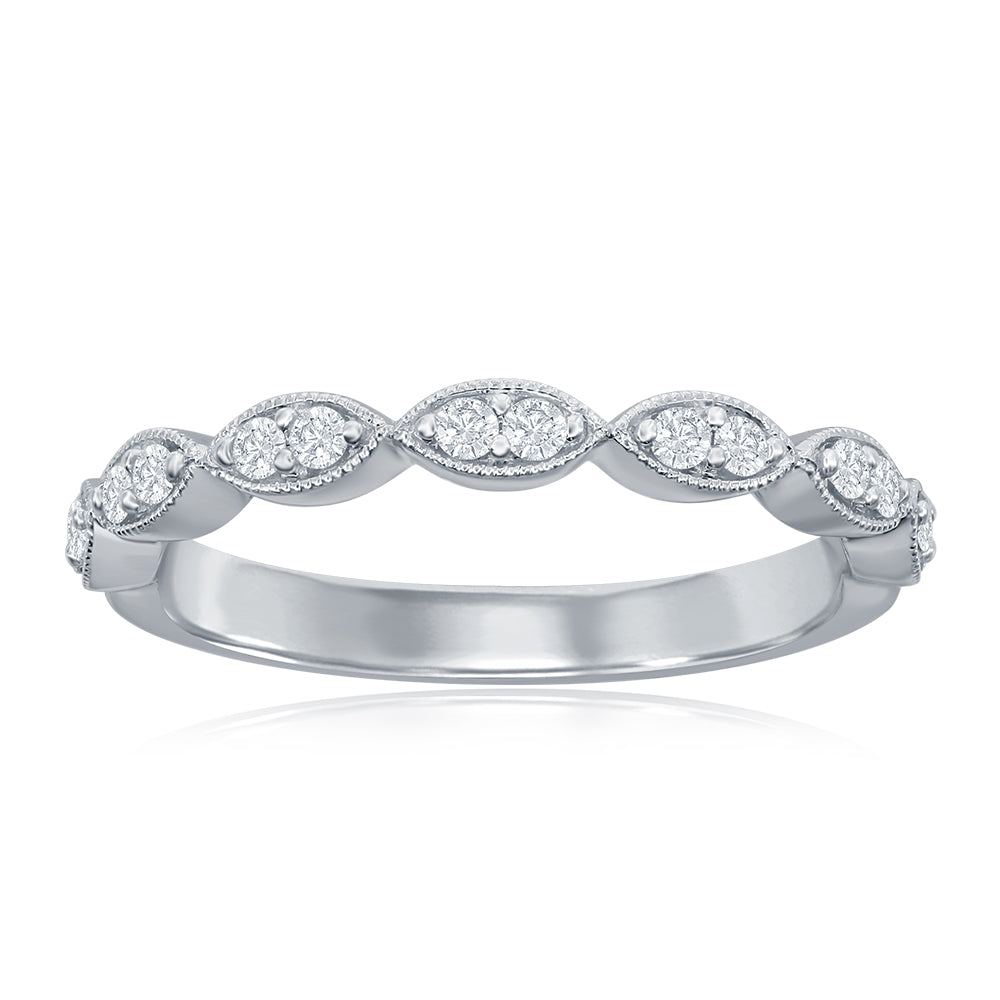 14K Yellow Gold Scalloped Diamond Band