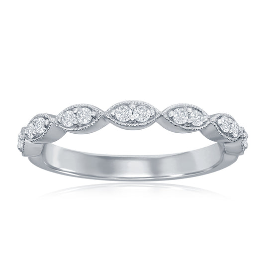 14K Yellow Gold Scalloped Diamond Band