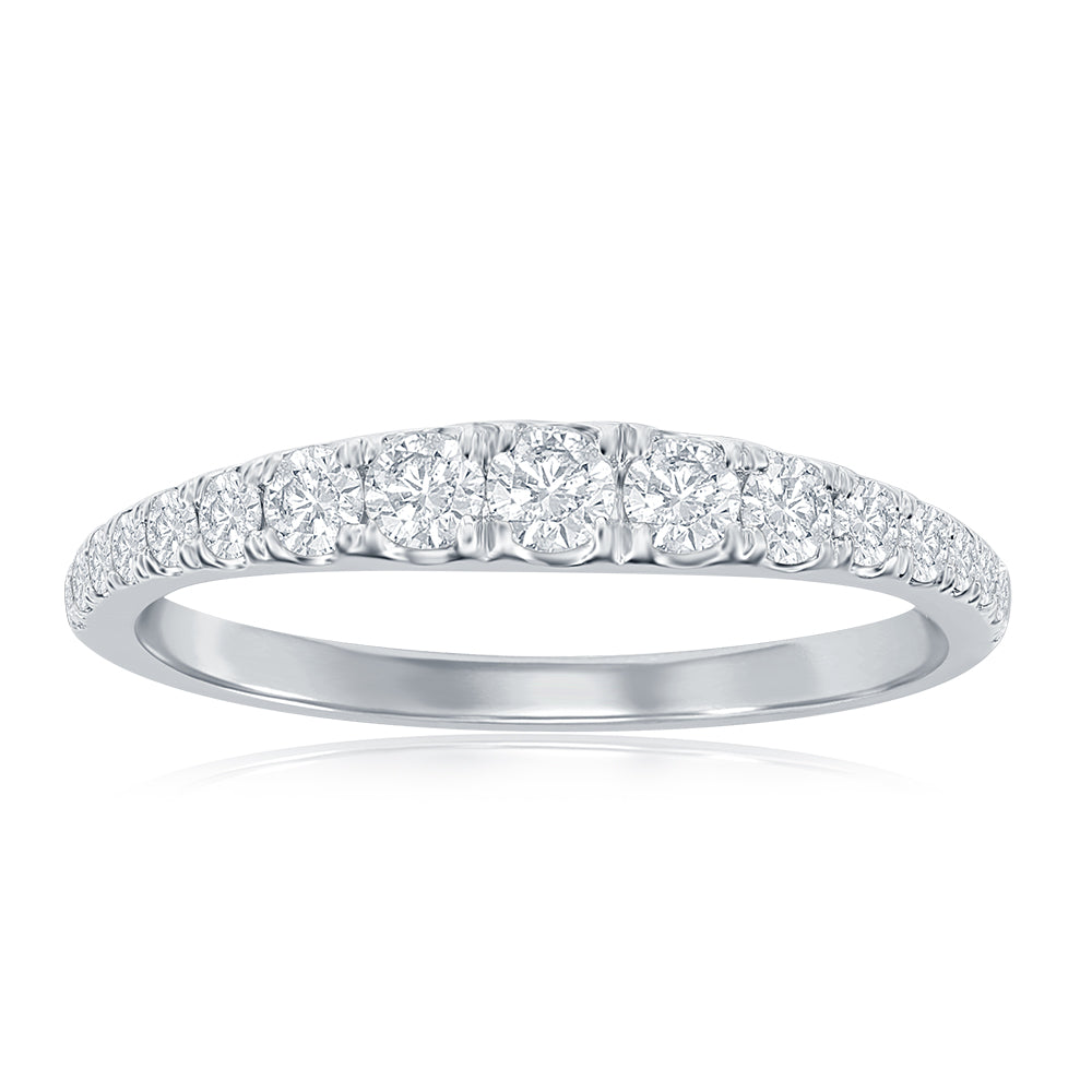 14K White Gold Graduated Diamond Band