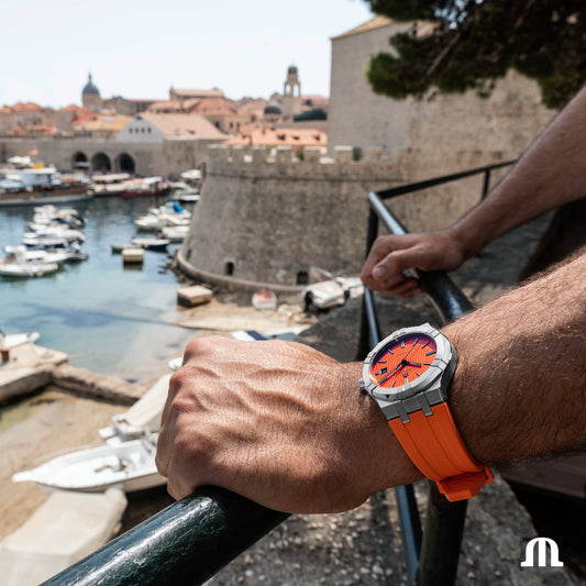 AIKON Automatic Date 42mm Limited Ed. Summer Vibes - Stainless steel - Orange, Clous de Paris patterned - Stainless steel + Orange rubber