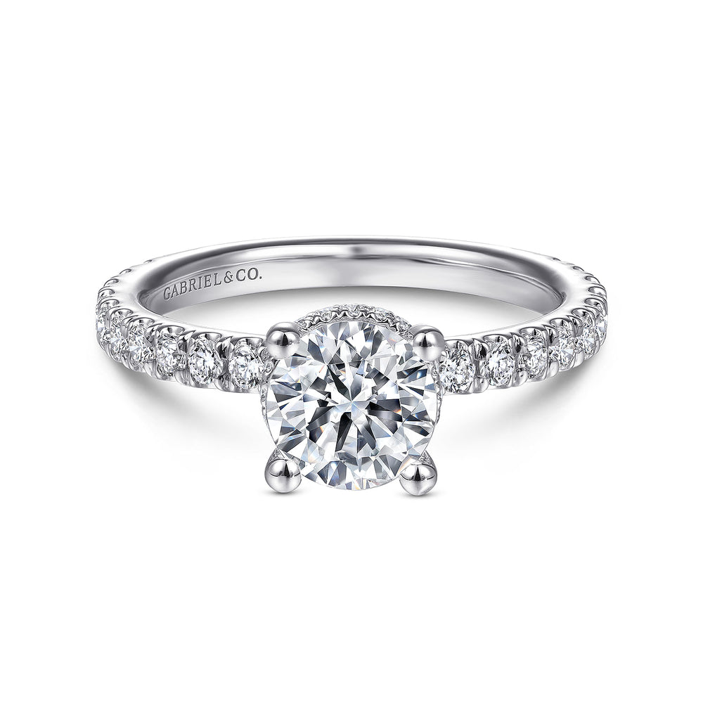18K White Gold Diamond Engagement Ring
