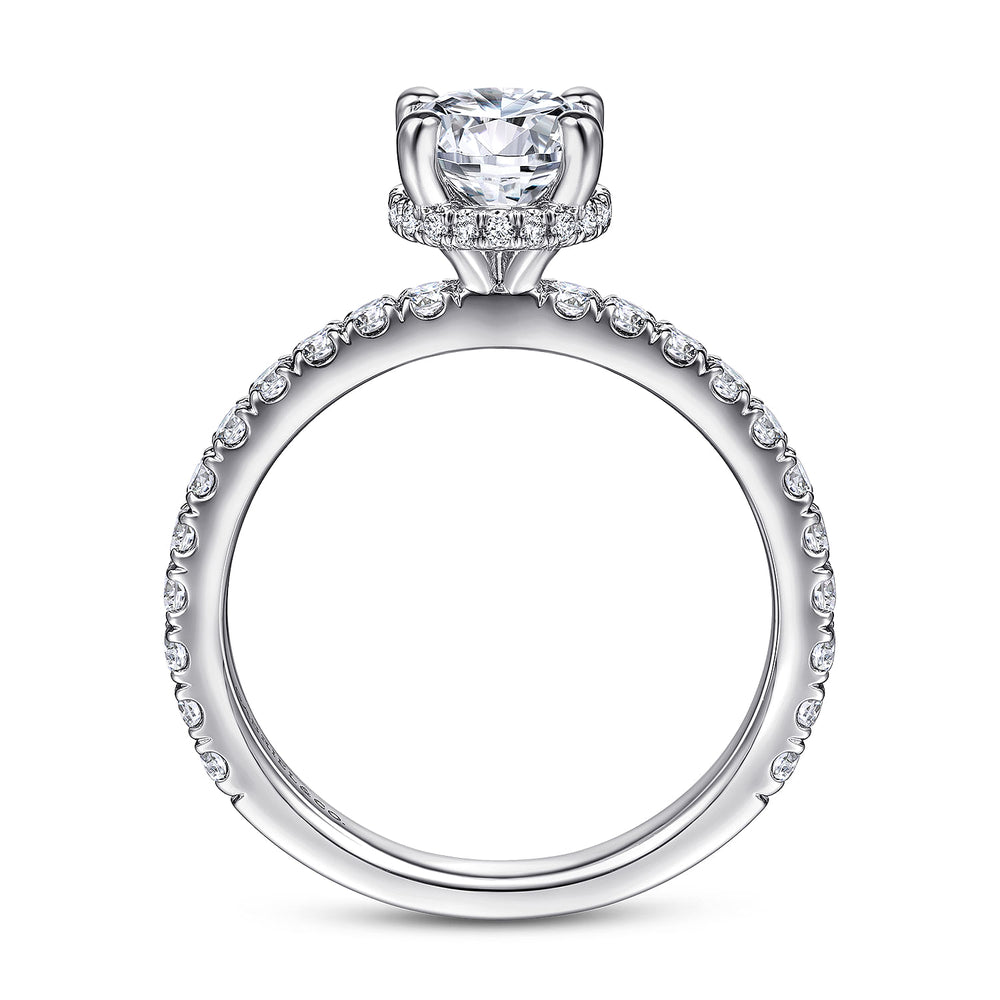 18K White Gold Diamond Engagement Ring