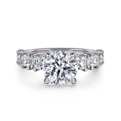 18K White Gold Round Diamond Engagement Ring