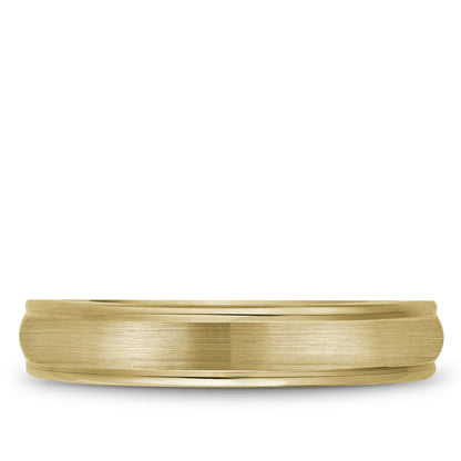4.50mm Bleu Royale Wedding Band in Yellow Gold