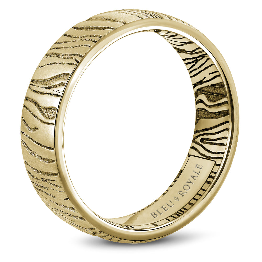 7.00mm Bleu Royale Wedding Band in Yellow Gold