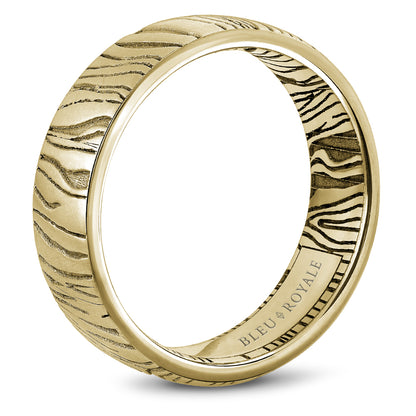 7.00mm Bleu Royale Wedding Band in Yellow Gold