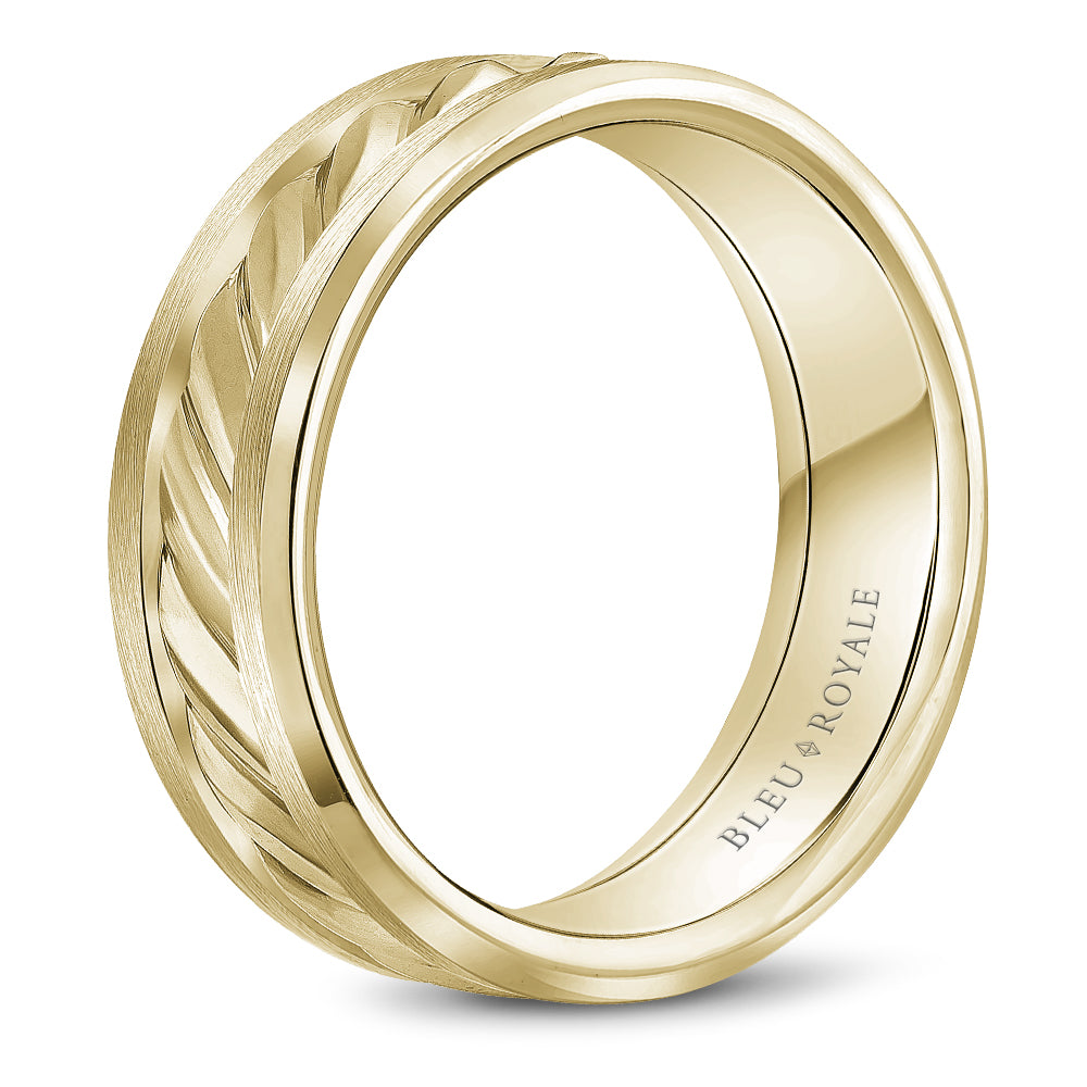 7.50mm Bleu Royale Wedding Band in Yellow Gold