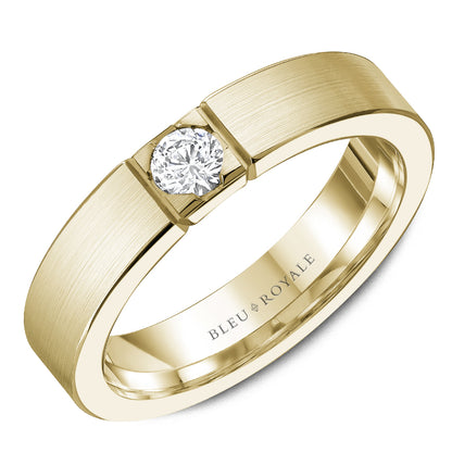 5.00mm Bleu Royale Wedding Band in Yellow Gold With 1 RD, TCW 0.25ct