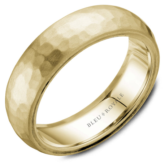 6.50mm Bleu Royale Wedding Band in Yellow Gold
