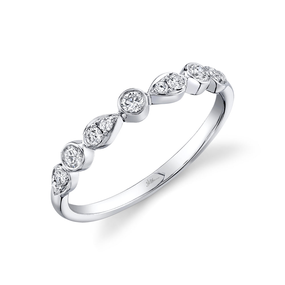 0.24Ct 14K W/G Diamond Lady's Band