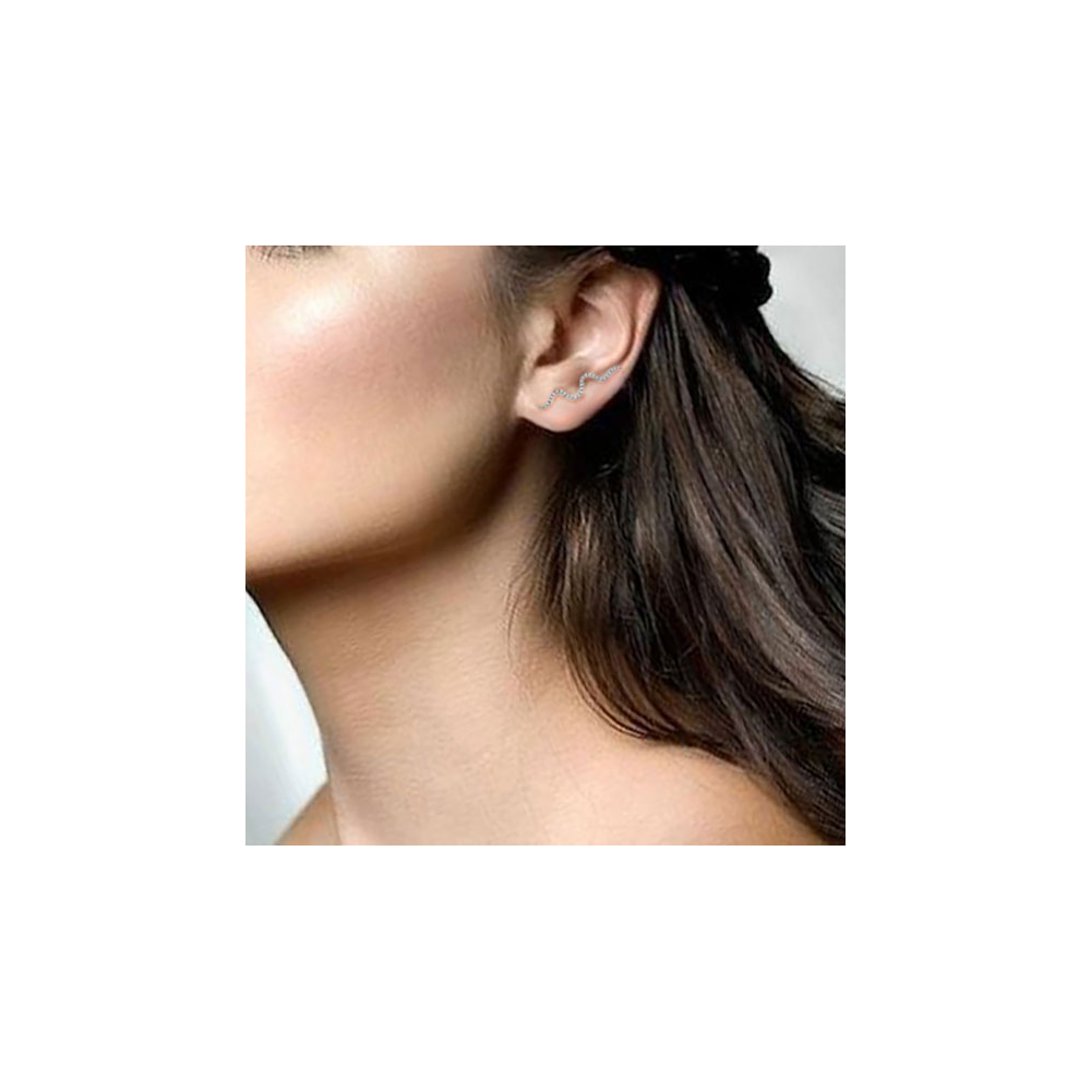 0.15Ct 14K W/G Diamond Ear Crawler Earring