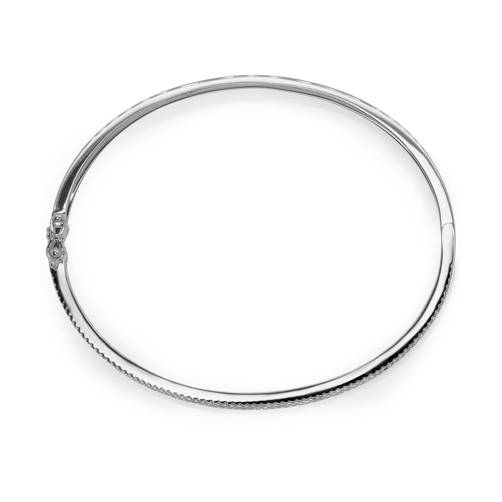 1.74Ct 14K W/G Diamond Baguette Bangle