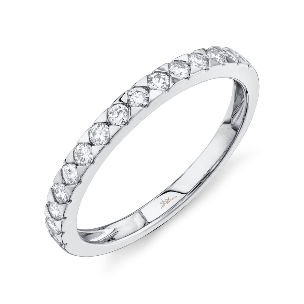 0.32Ct 14K W/G Diamond Lady's Band