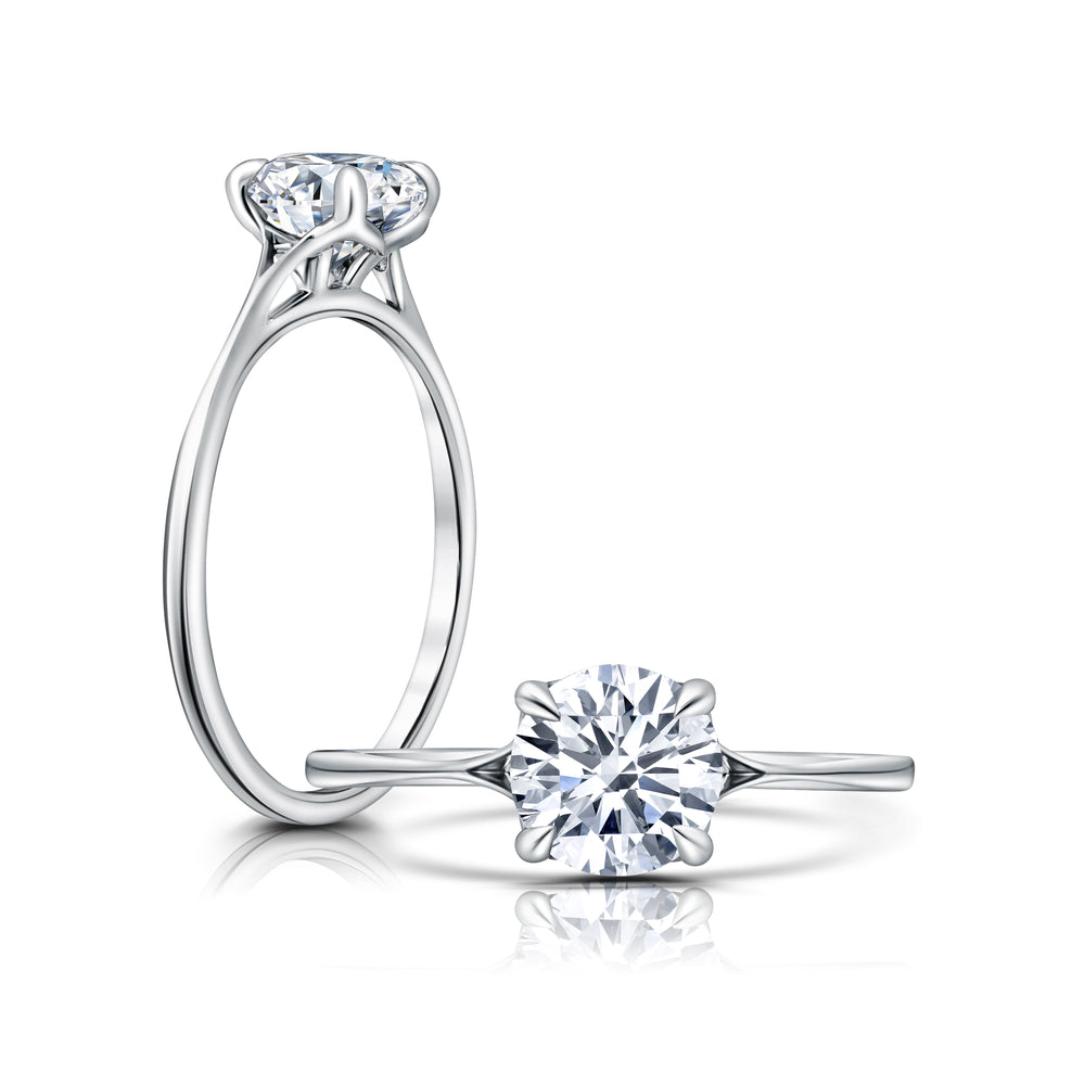 Classic solitaire with a subtle detail