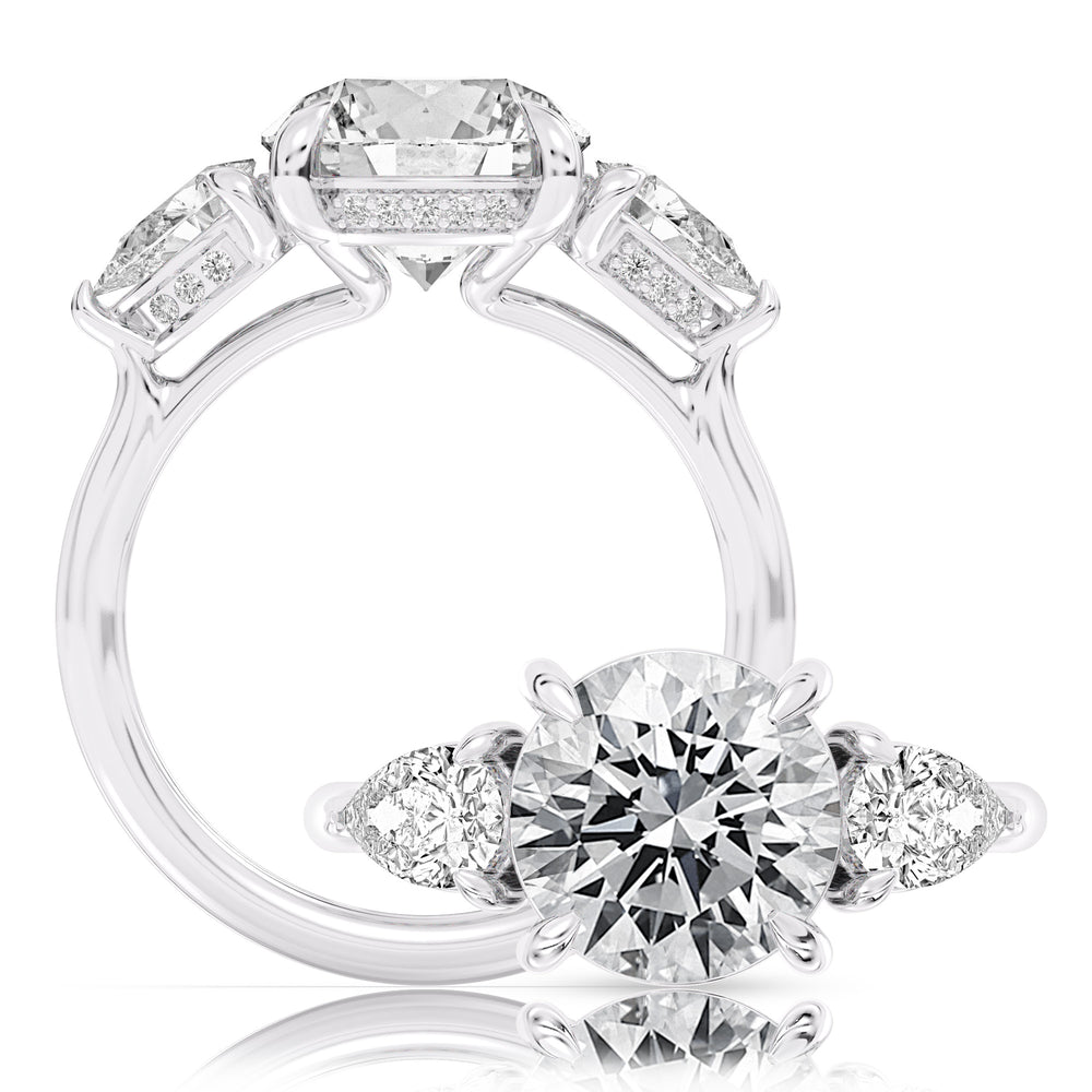 A unique look on a class 3 stone ring